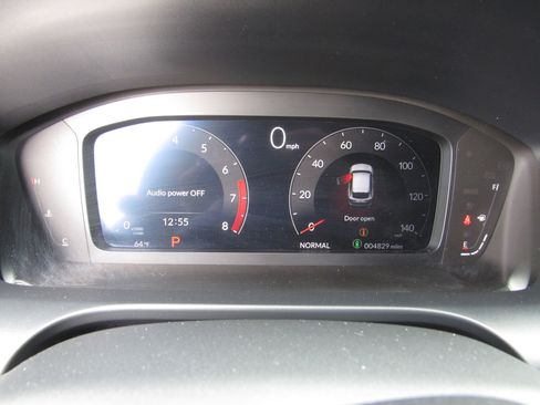 Certified 2025 Acura ADX A-Spec image 29