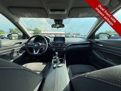 Used 2024 Nissan Altima 2.5 SV AWD/4WD image 39