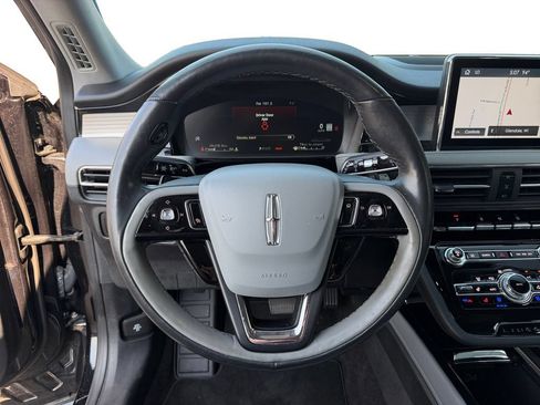 Used 2022 Lincoln Corsair Reserve w/ Equipment Group 201A AWD/4WD image 12