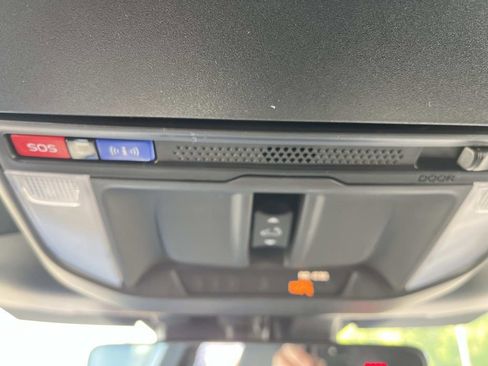 New 2026 Subaru Forester Touring AWD/4WD image 16