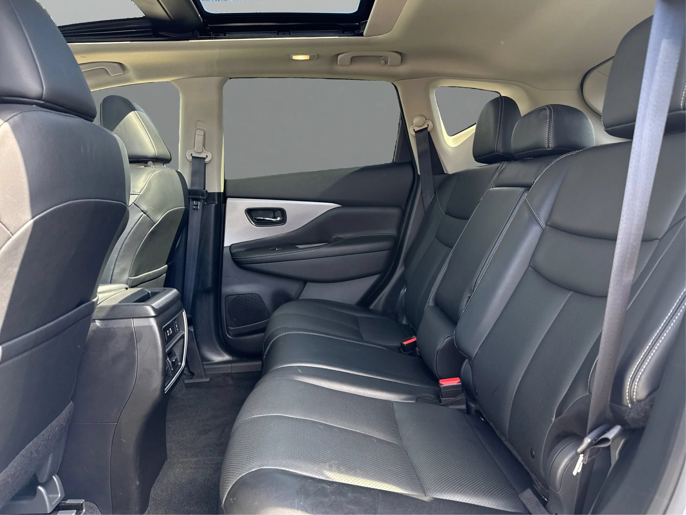 Used 2023 Nissan Murano SL w/ SL Moonroof Package AWD/4WD image 10