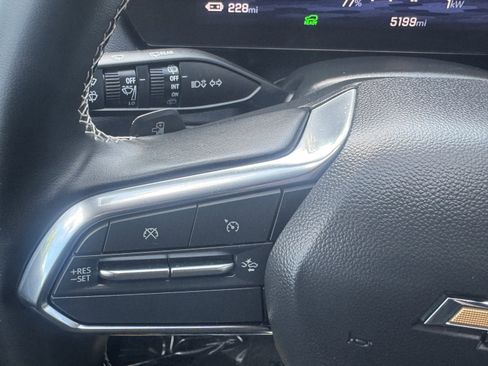 Used 2024 Chevrolet Equinox EV LT AWD/4WD image 20