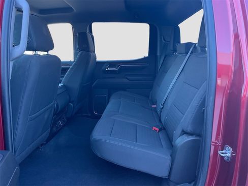 Used 2022 Chevrolet Silverado 1500 LT image 24