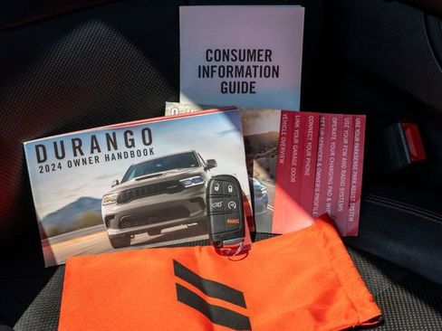 Used 2024 Dodge Durango GT AWD/4WD image 45