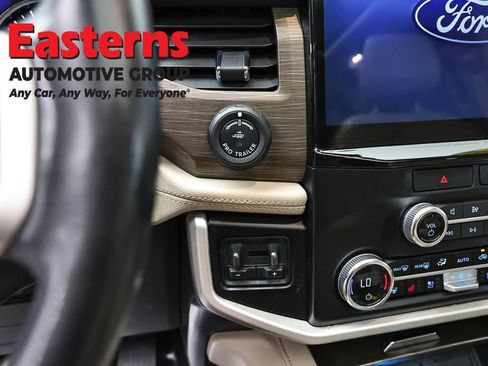 Used 2023 Ford Expedition Max Limited AWD/4WD image 13