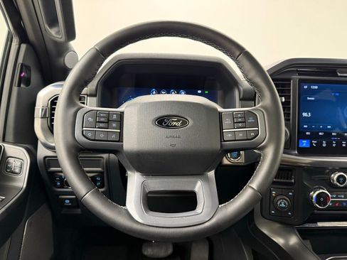Used 2025 Ford F150 Lariat w/ Equipment Group 501A Mid AWD/4WD image 26
