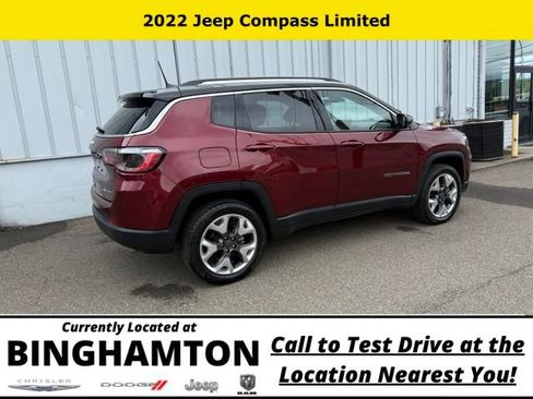 Used 2022 Jeep Compass Limited AWD/4WD image 5