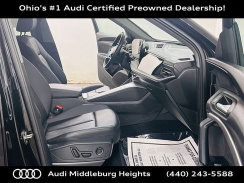 Certified 2025 Audi Q5 Premium AWD/4WD image 9