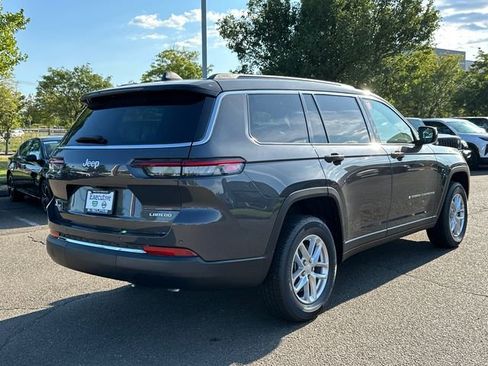 New 2025 Jeep Grand Cherokee L Laredo AWD/4WD image 2