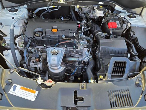 Certified 2025 Honda HR-V Sport image 9