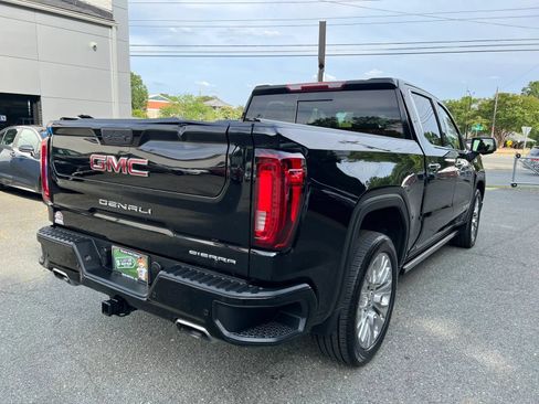 Used 2022 GMC Sierra 1500 Denali w/ Denali Premium Package AWD/4WD image 4