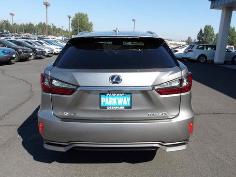 Used 2017 Lexus RX 450h F Sport w/ Accessory Package AWD/4WD image 4