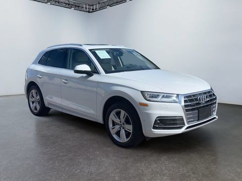Used 2019 Audi Q5 Prestige AWD/4WD image 3