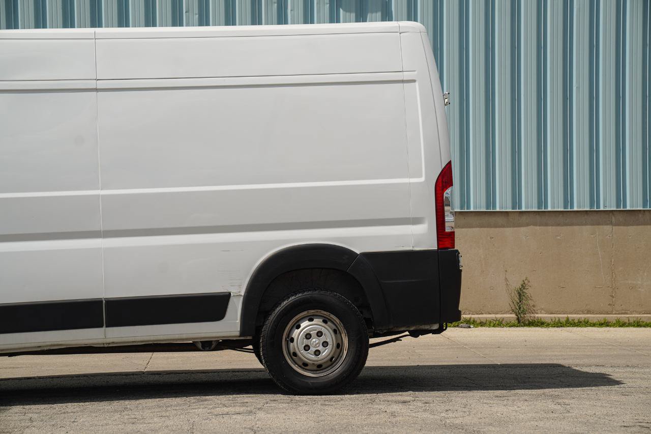 Used 2022 RAM ProMaster 2500 w/ Driver Convenience Group FWD image 8