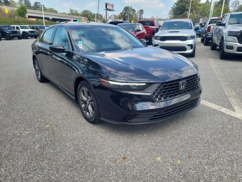 Certified 2024 Honda Accord EX image 4