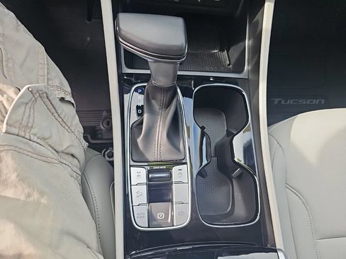 Certified 2025 Hyundai Tucson SEL AWD/4WD image 22
