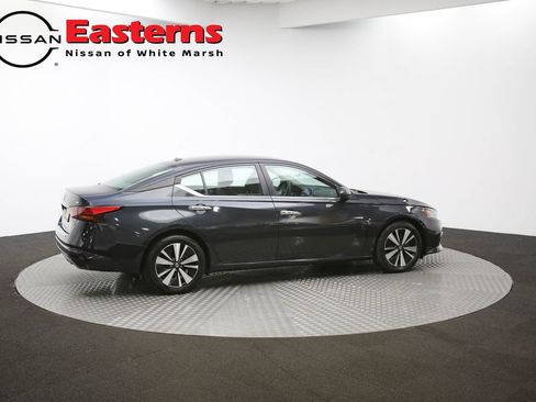 Used 2022 Nissan Altima 2.5 SV image 59
