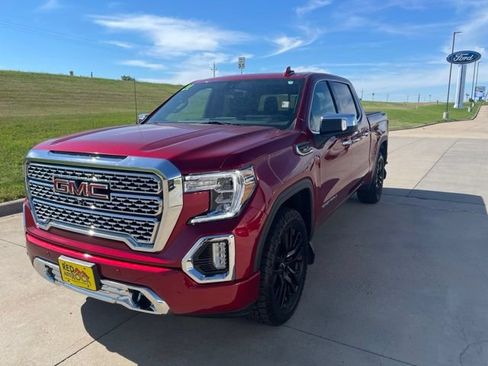 Used 2021 GMC Sierra 1500 Denali w/ Denali Ultimate Package AWD/4WD image 7