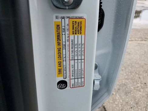 New 2026 Buick Envision Preferred image 32