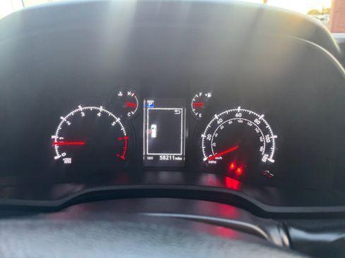 Used 2021 Toyota 4Runner SR5 image 14