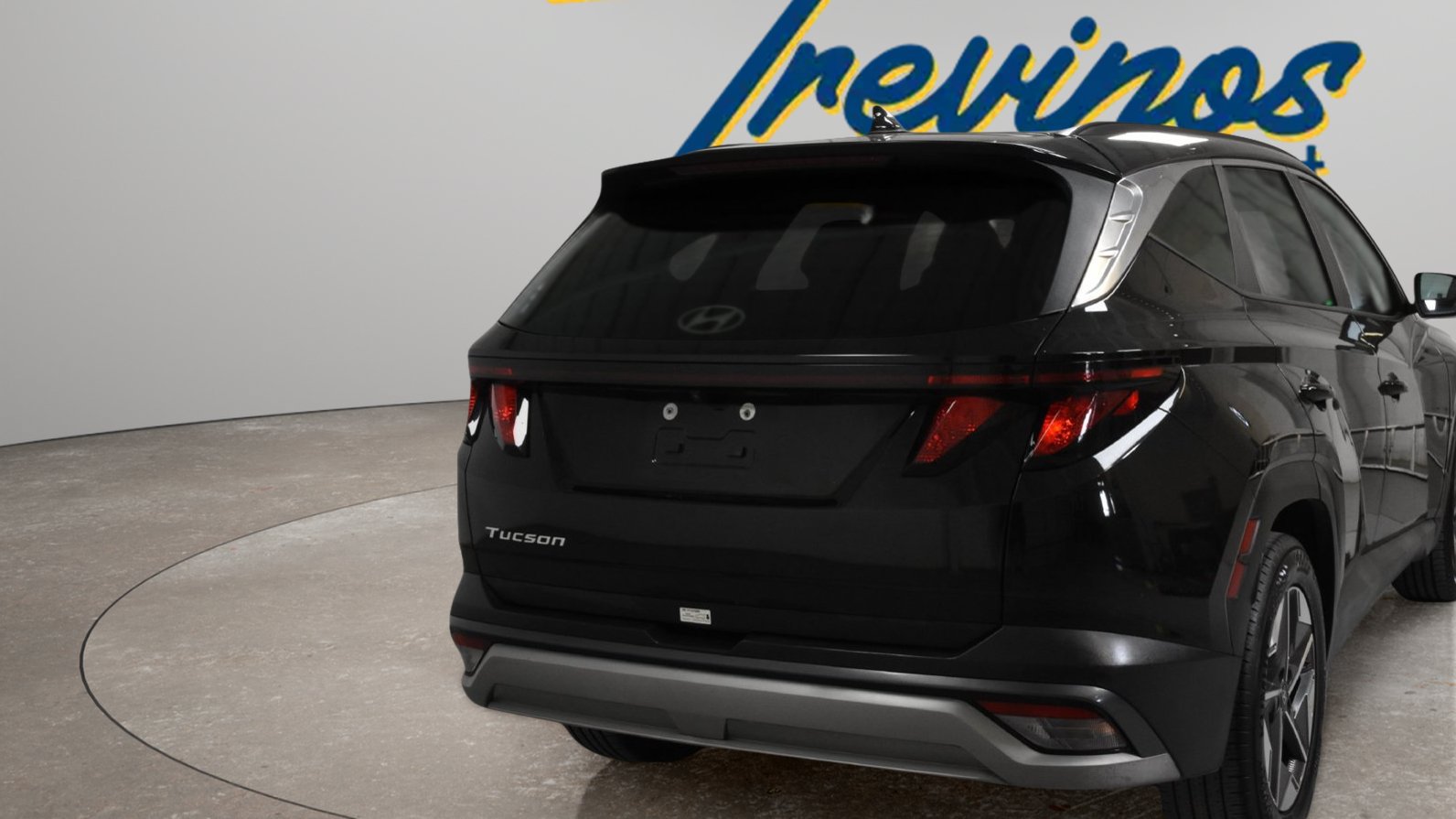 Used 2025 Hyundai Tucson SEL FWD image 3