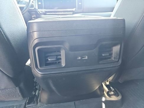 Used 2022 Chevrolet Silverado 1500 LT Trail Boss w/ Protection Package AWD/4WD image 23