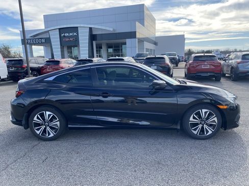 Used 2017 Honda Civic EX-L image 6