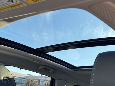 Certified 2025 Acura MDX SH-AWD w/ Technology Package image 18