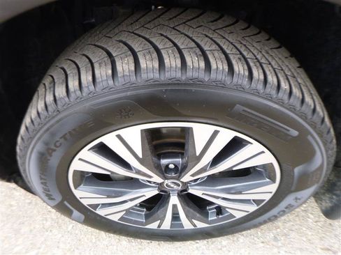 Used 2023 Nissan Rogue SV AWD/4WD image 21