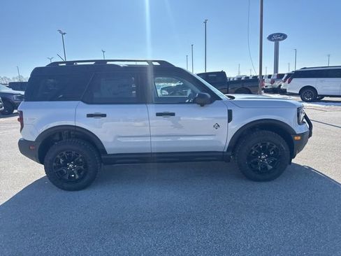 New 2026 Ford Bronco Sport Outer Banks w/ Sasquatch Outer Banks Package image 4