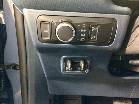 New 2026 Ford Maverick Lariat w/ Black Appearance Package image 19