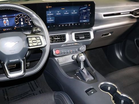Used 2025 Ford Mustang Premium RWD image 15