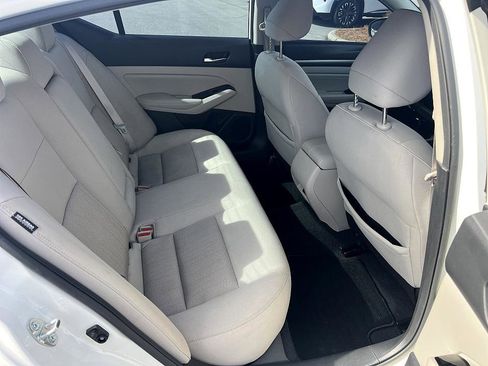 Certified 2021 Nissan Altima 2.5 SV image 16