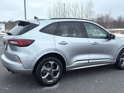 Used 2023 Ford Escape ST-Line w/ Tech Pack #1 image 5