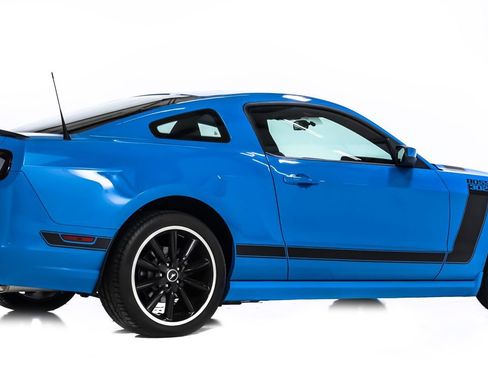 Used 2013 Ford Mustang Boss 302 image 5
