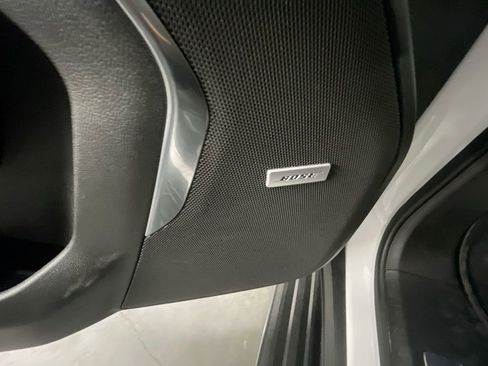 Used 2021 Chevrolet Tahoe Premier w/ Premium Package image 24