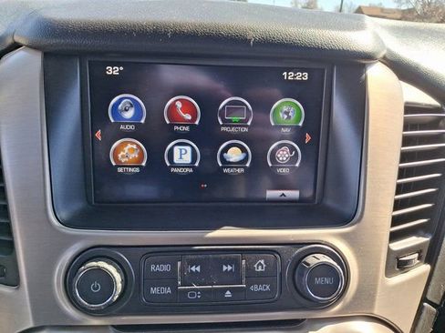 Used 2016 GMC Yukon XL Denali w/ Open Road Package image 28