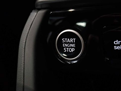 New 2025 Audi Q5 Premium Plus image 33