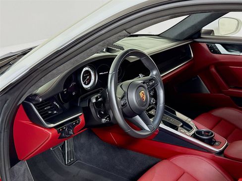 Used 2021 Porsche 911 Turbo S image 15