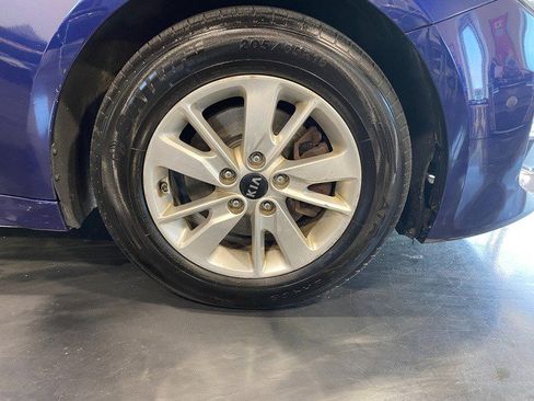Used 2016 Kia Optima LX FWD image 9
