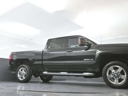 Used 2019 Chevrolet Silverado 2500 LT w/ All Star Edition AWD/4WD image 60