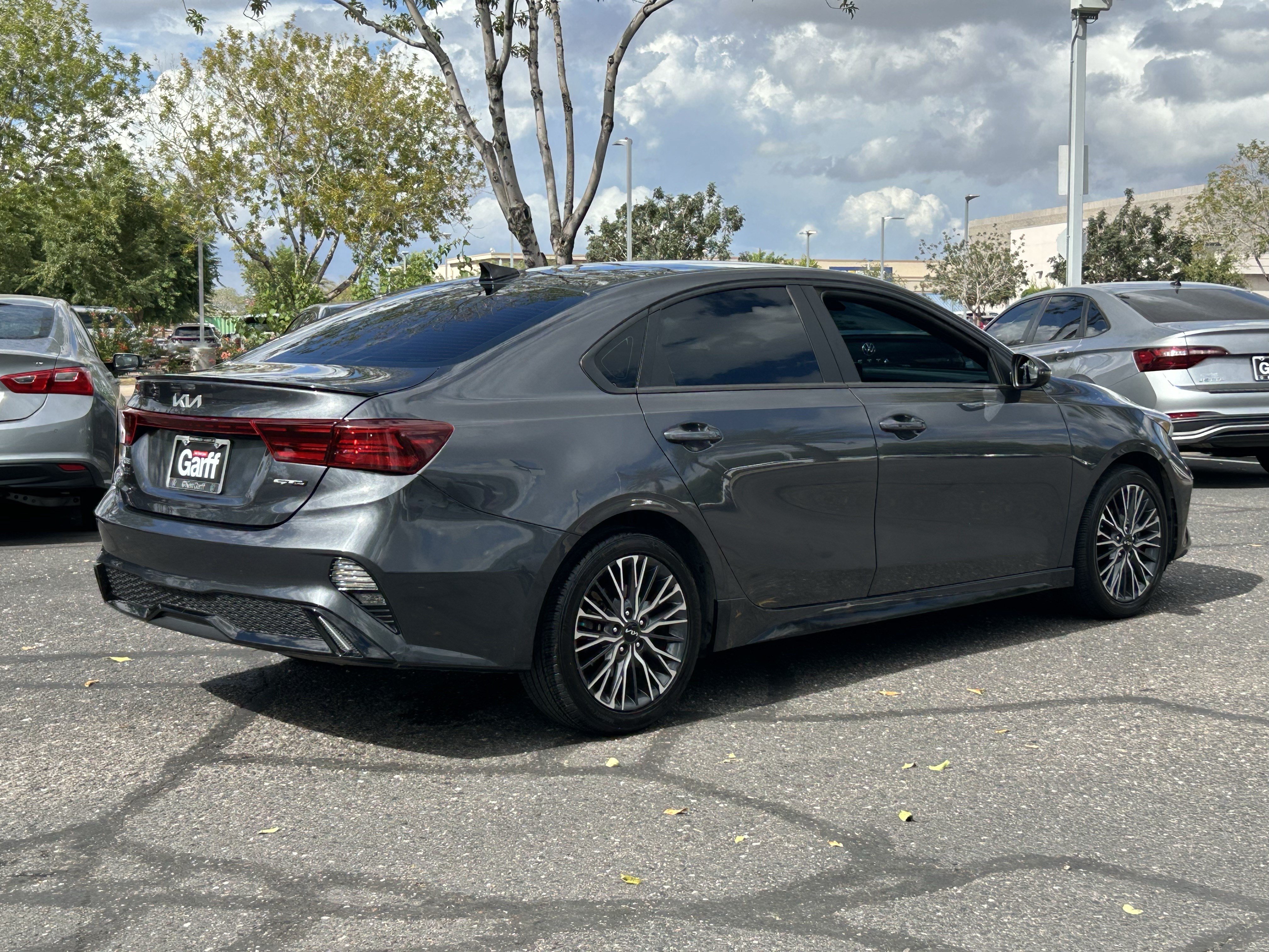 Used 2023 Kia Forte GT-Line w/ GT-Line Technology Package FWD image 4