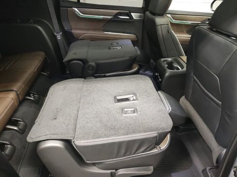 New 2026 GMC Acadia Denali Ultimate image 13