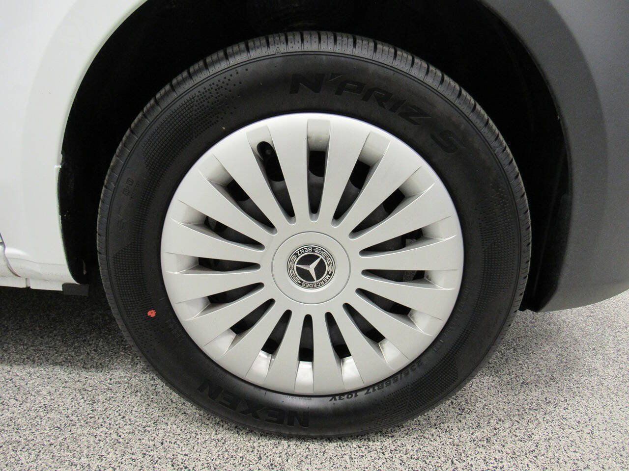 Used 2022 Mercedes-Benz Metris image 14