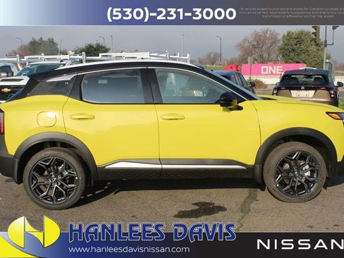 New 2026 Nissan Kicks SR w/ SR Premium Package image 6