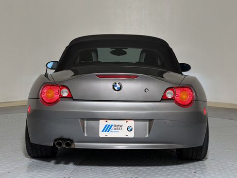 Used 2003 BMW Z4 2.5i RWD image 9