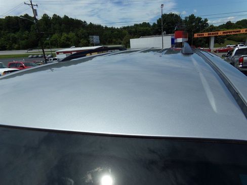 Used 2017 Toyota Sienna LE FWD image 11