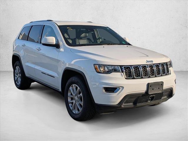 Used 2021 Jeep Grand Cherokee Laredo X AWD/4WD image 3