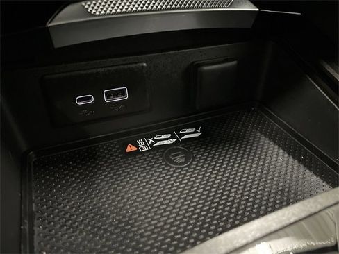 Certified 2025 Buick Envision Preferred image 25