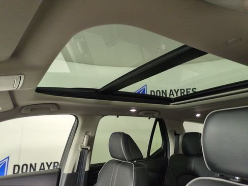 Certified 2024 Honda Pilot Elite image 24